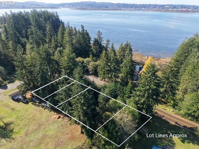 0 East Bay Rd, North Bend, OR 97459