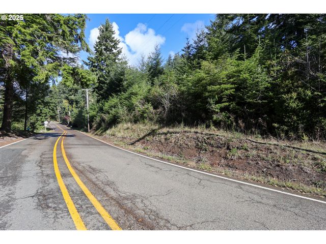 0 East Bay Rd, North Bend, OR 97459