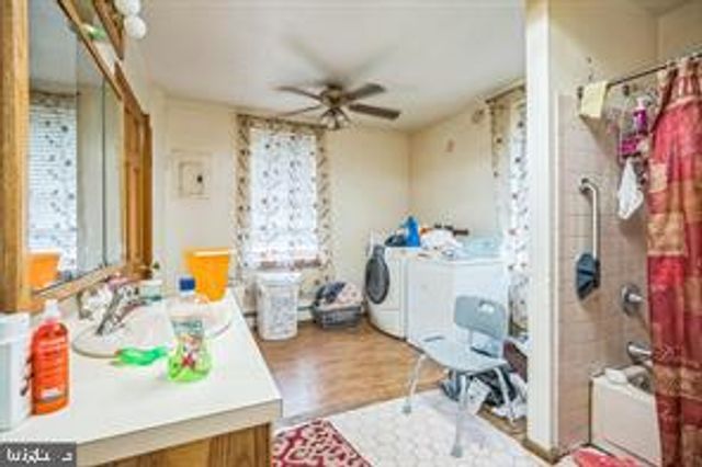 82-84 CHESTER PIKE, Darby, PA 19023