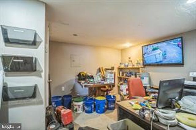 82-84 CHESTER PIKE, Darby, PA 19023