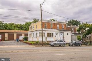 82-84 CHESTER PIKE, Darby, PA 19023