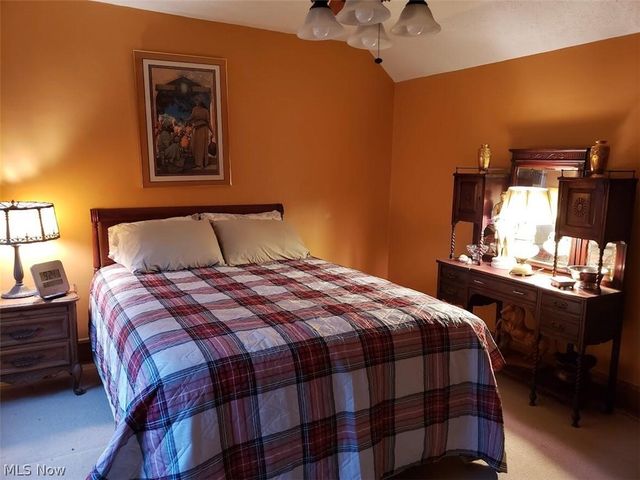 739 Cohasset Drive, Youngstown, OH 44511
