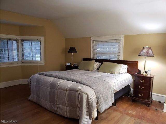 739 Cohasset Drive, Youngstown, OH 44511