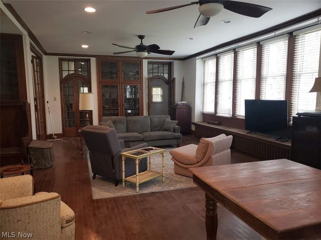 739 Cohasset Drive, Youngstown, OH 44511