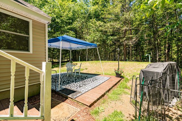 11 Spruce Road, Middleton, NH 03887
