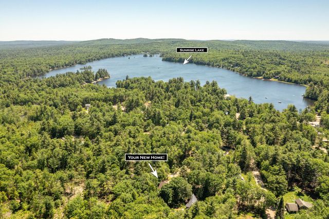 11 Spruce Road, Middleton, NH 03887