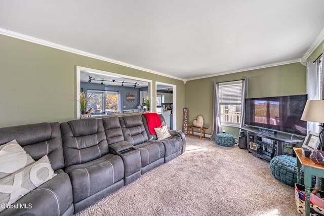 96 Euclid Avenue, Troy, NY 12180