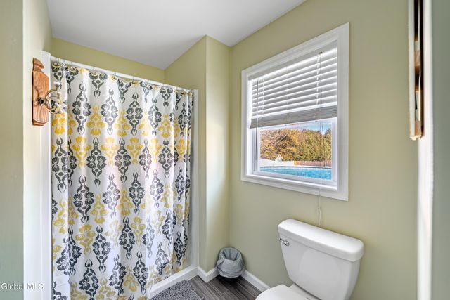 96 Euclid Avenue, Troy, NY 12180