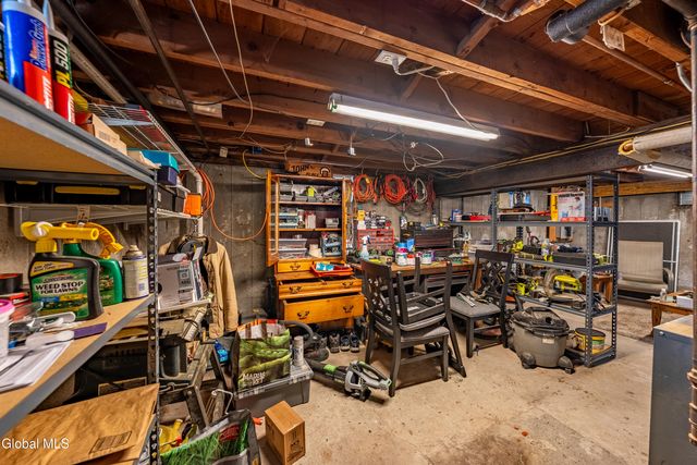 96 Euclid Avenue, Troy, NY 12180