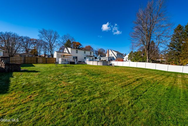 96 Euclid Avenue, Troy, NY 12180