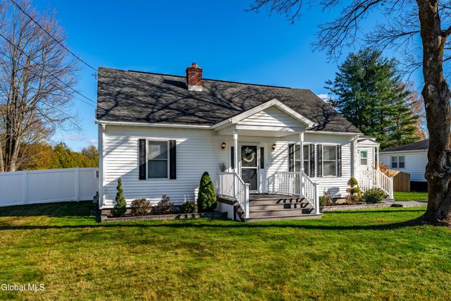 96 Euclid Avenue, Troy, NY 12180