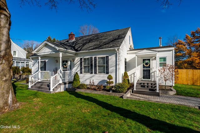 96 Euclid Avenue, Troy, NY 12180