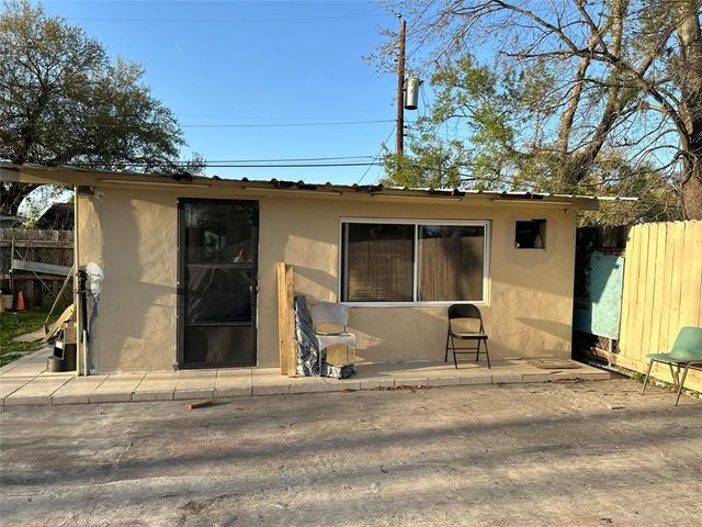 8506 Montridge Drive, Houston, TX 77055