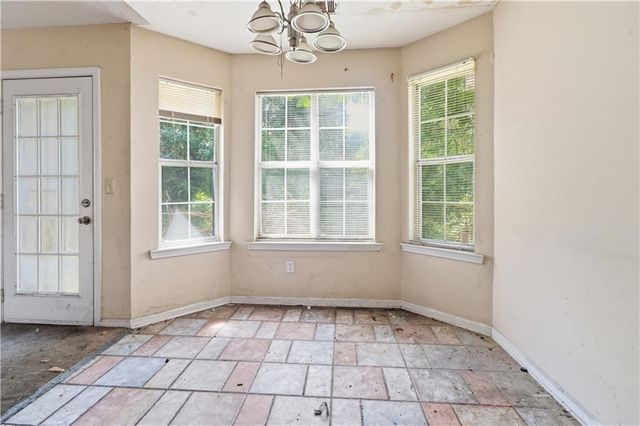 5633 Tunbridge Wells Court, Lithonia, GA 30058