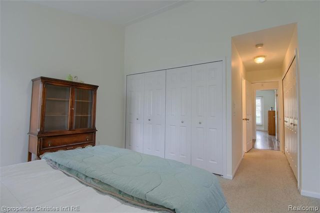 7258 Green Meadow Lane, Canton, MI 48187