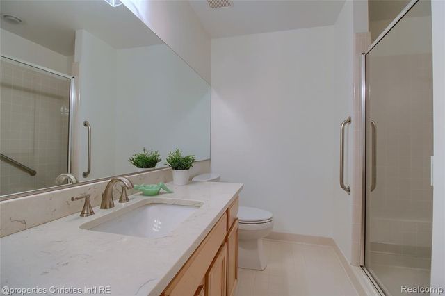 7258 Green Meadow Lane, Canton, MI 48187