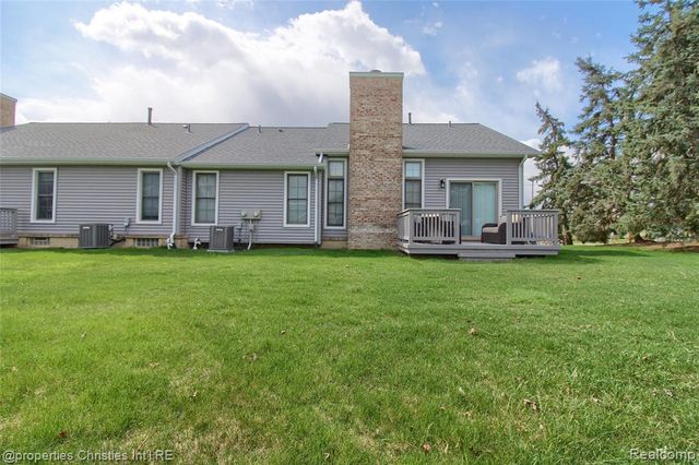 7258 Green Meadow Lane, Canton, MI 48187