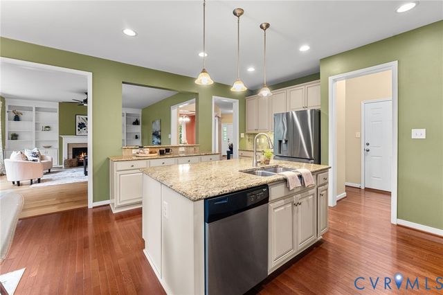 8738 New Holland Ln, Mechanicsville, VA 23116