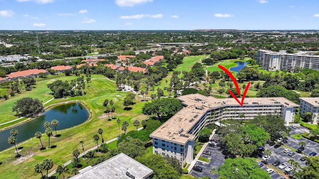 3960 Oaks Clubhouse Drive 504, Pompano Beach, FL 33069