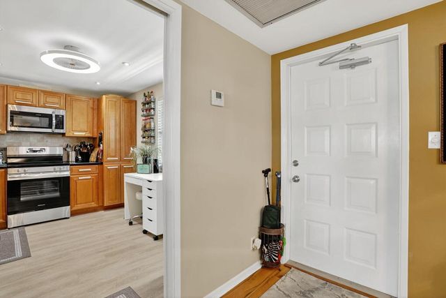 3960 Oaks Clubhouse Drive 504, Pompano Beach, FL 33069