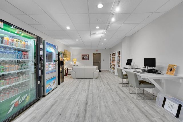 405 N Ocean Blvd 527, Pompano Beach, FL 33062