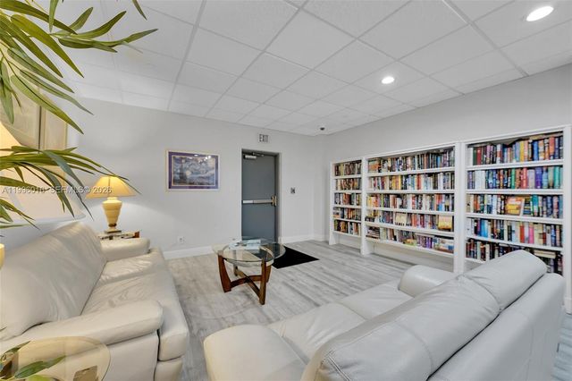 405 N Ocean Blvd 527, Pompano Beach, FL 33062