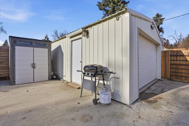 4111 E Fairview Ave, Spokane, WA 99217