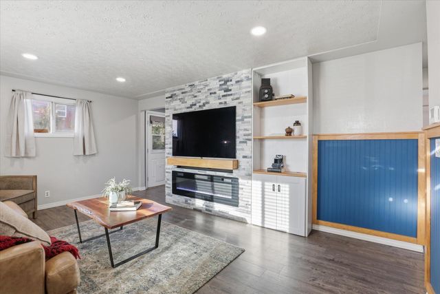 4111 E Fairview Ave, Spokane, WA 99217