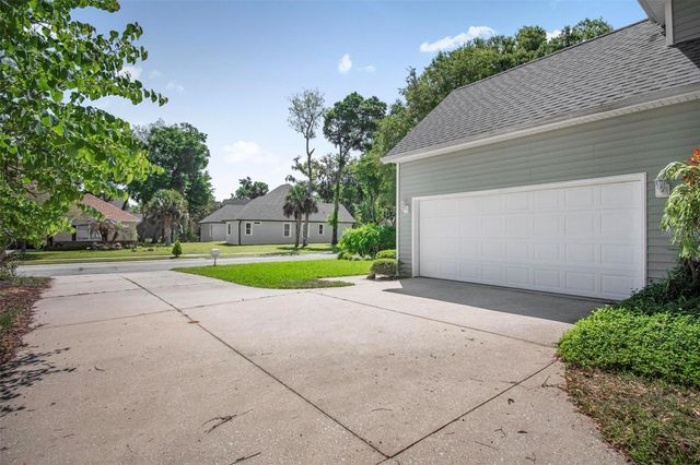 9 WHITEHALL COURT, Flagler Beach, FL 32136