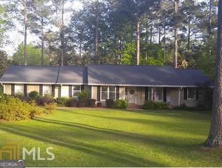 3609 Sussex, Milledgeville, GA 31061