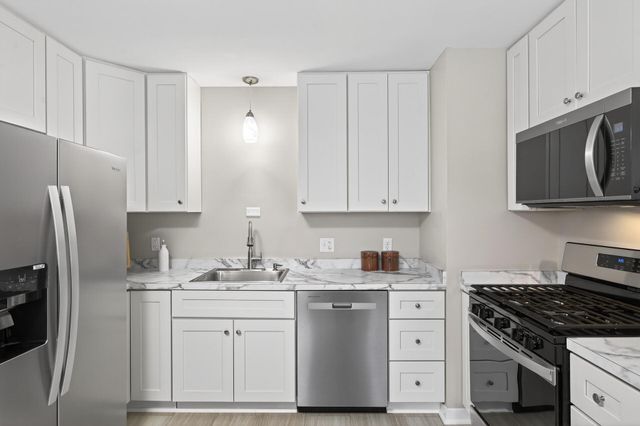 5636 Adair Avenue N, Crystal, MN 55429