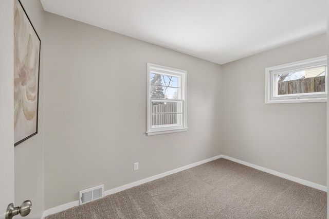 5636 Adair Avenue N, Crystal, MN 55429