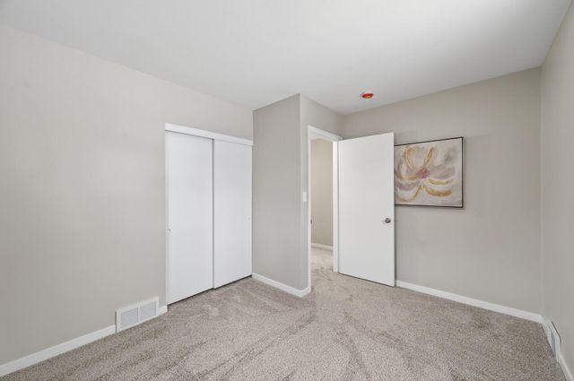 5636 Adair Avenue N, Crystal, MN 55429