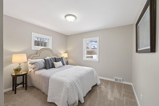 5636 Adair Avenue N, Crystal, MN 55429