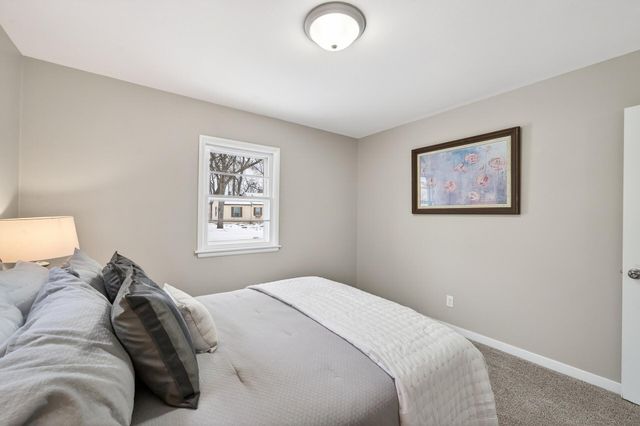 5636 Adair Avenue N, Crystal, MN 55429