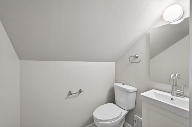 5636 Adair Avenue N, Crystal, MN 55429