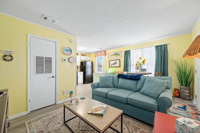 620 W Beach Boulevard 6A, Gulf Shores, AL 36542