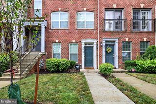 2613 CAMPUS WAY N #46, Lanham, MD 20706