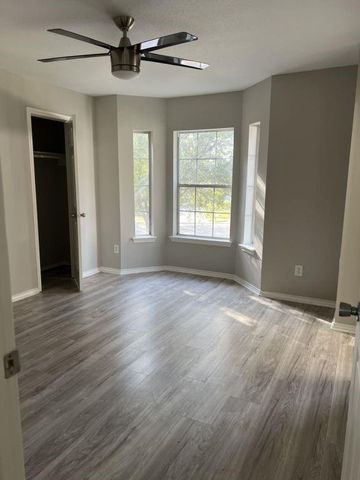 510 Clear Point Court, Richmond, TX 77406