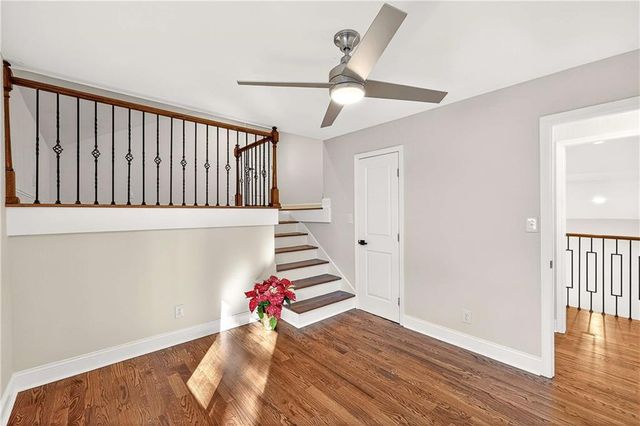 210 Lakeview W Ridge, Roswell, GA 30076