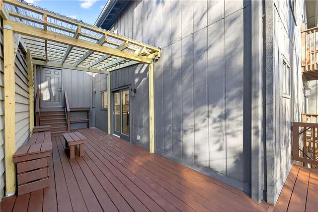 210 Lakeview W Ridge, Roswell, GA 30076