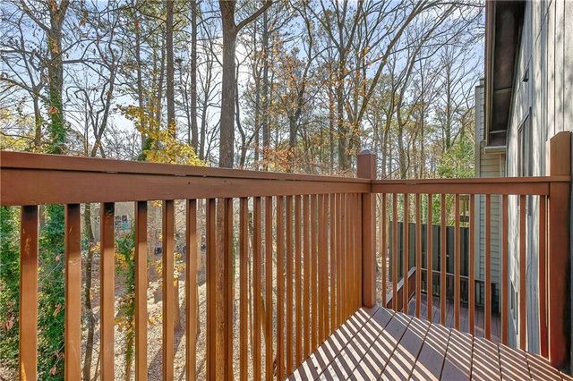 210 Lakeview W Ridge, Roswell, GA 30076