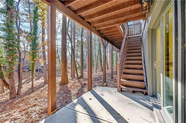 210 Lakeview W Ridge, Roswell, GA 30076