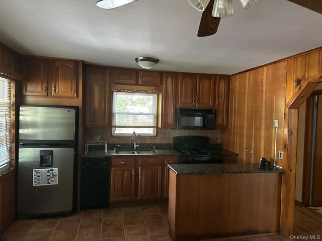 11 Richards Avenue, Monticello, NY 12701