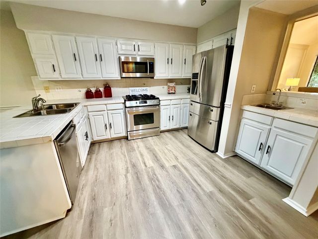 2712 Dali Drive, Dallas, TX 75287