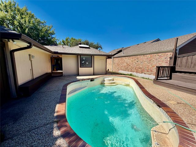 2712 Dali Drive, Dallas, TX 75287