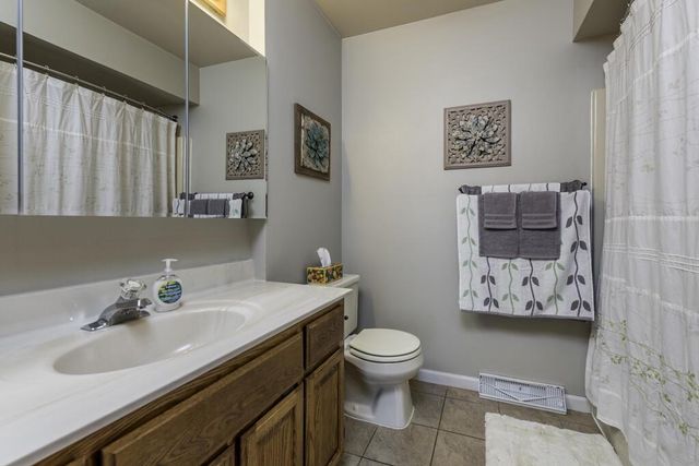 8931 268th AVENUE, Salem, WI 53168