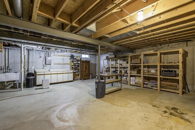8931 268th AVENUE, Salem, WI 53168
