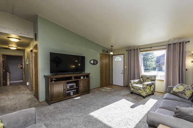 8931 268th AVENUE, Salem, WI 53168