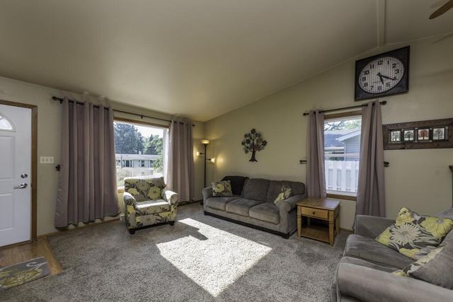 8931 268th AVENUE, Salem, WI 53168
